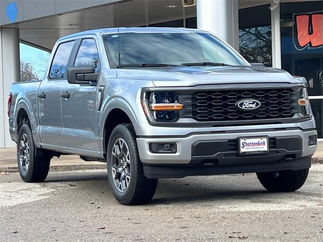 new 2024 Ford F-150 car, priced at $43,652