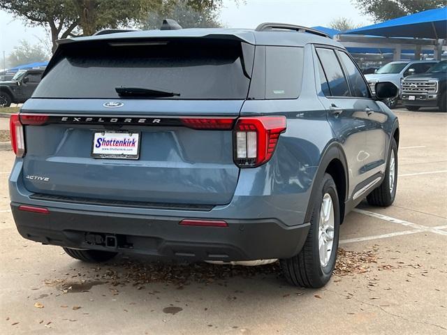 new 2025 Ford Explorer car, priced at $40,445