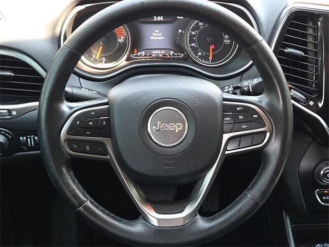 used 2019 Jeep Cherokee car, priced at $18,271