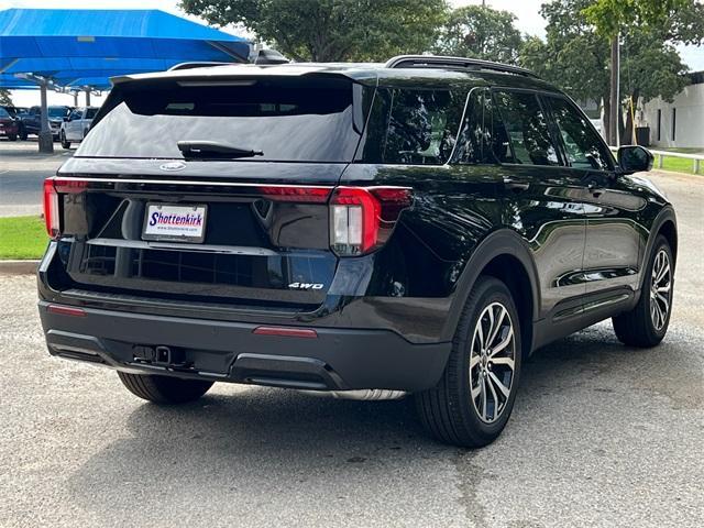 new 2025 Ford Explorer car, priced at $45,817