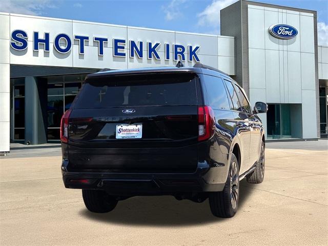 new 2025 Ford Expedition car, priced at $81,010