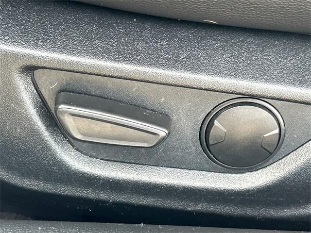 used 2022 Ford Mustang car, priced at $22,462