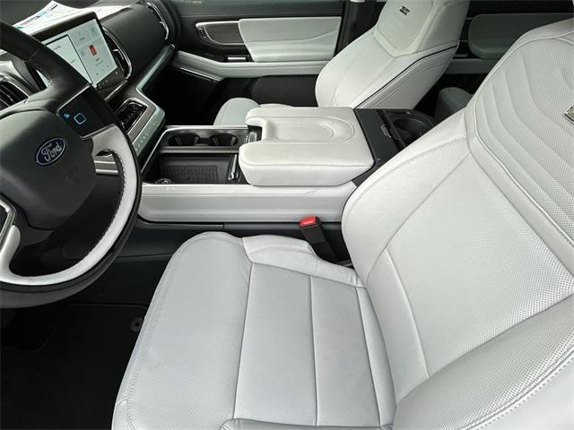 new 2025 Ford Expedition Max car, priced at $94,305