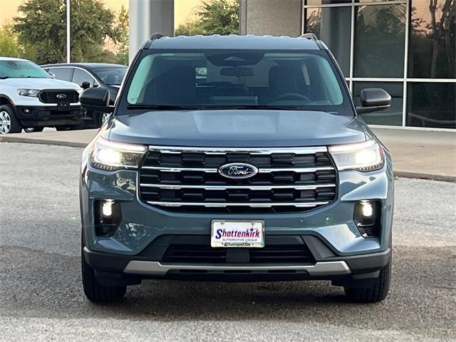 new 2025 Ford Explorer car, priced at $48,600