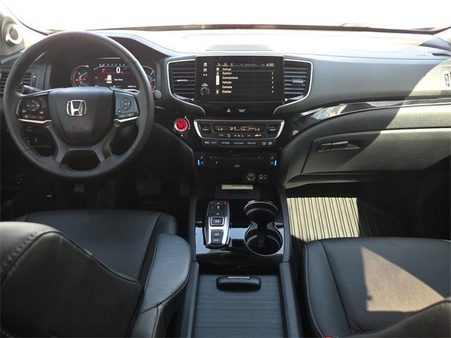 used 2022 Honda Pilot car, priced at $36,294