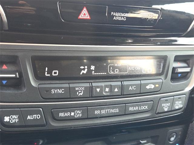 used 2022 Honda Pilot car, priced at $36,294