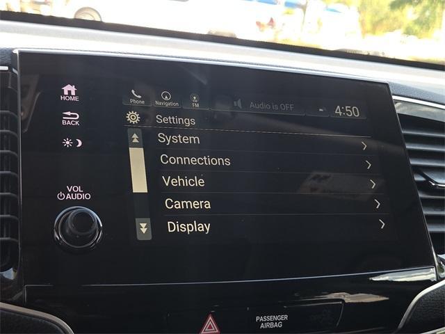 used 2022 Honda Pilot car, priced at $36,294