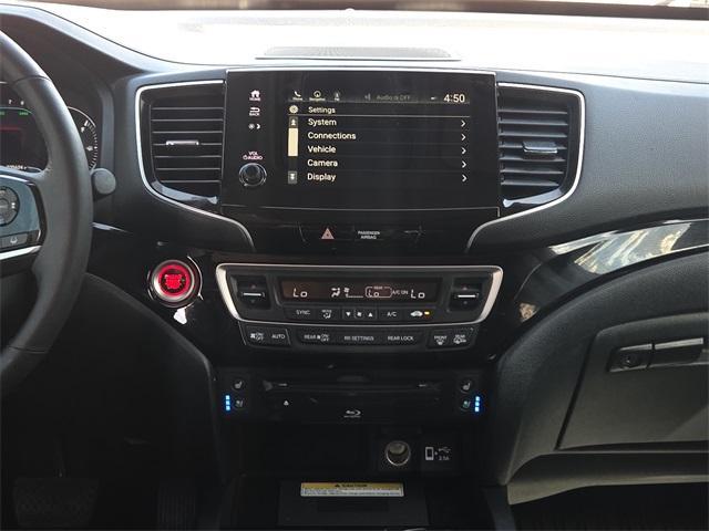 used 2022 Honda Pilot car, priced at $36,294