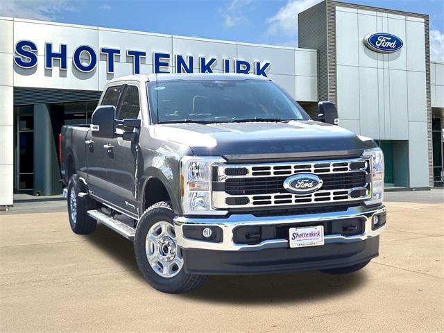new 2025 Ford F-250 car, priced at $67,061