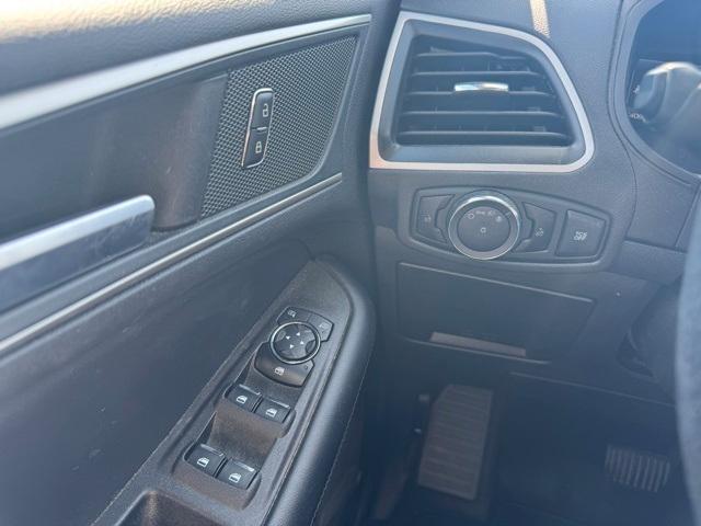 used 2024 Ford Edge car, priced at $24,216