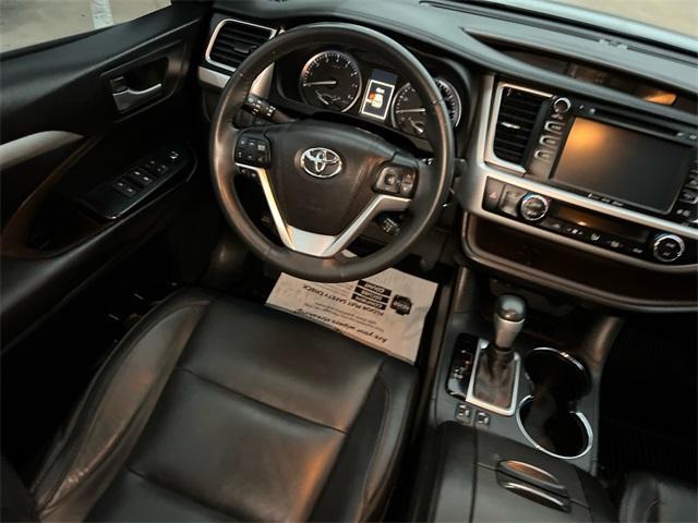 used 2016 Toyota Highlander car, priced at $22,396