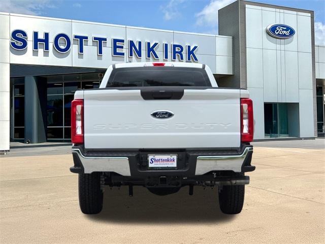 new 2025 Ford F-250 car, priced at $63,898