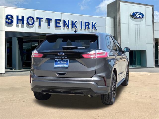 used 2024 Ford Edge car, priced at $31,461