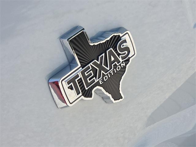 new 2025 Ford F-150 car, priced at $46,295