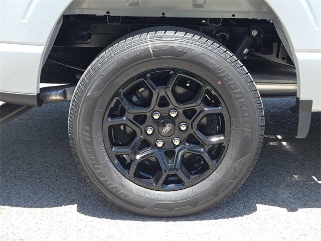 new 2025 Ford F-150 car, priced at $46,295