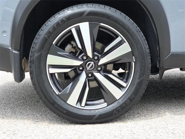 used 2022 Nissan Rogue car, priced at $25,238