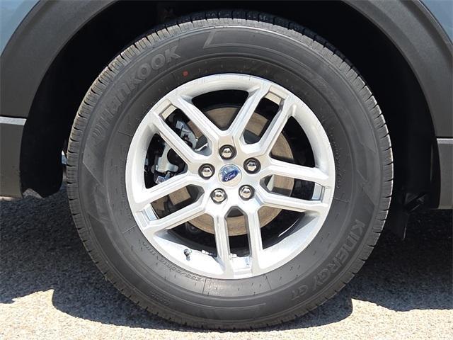 new 2025 Ford Explorer car, priced at $39,432