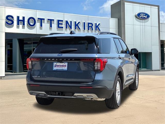 new 2025 Ford Explorer car, priced at $39,432