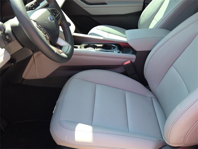 new 2025 Ford Explorer car, priced at $39,432