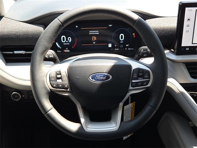 new 2025 Ford Explorer car, priced at $39,432