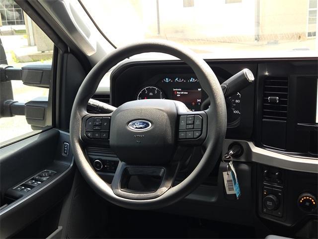 new 2025 Ford F-250 car, priced at $66,769
