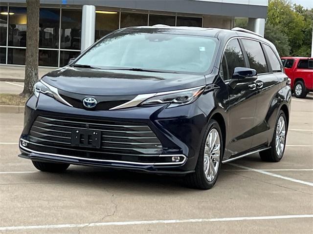 used 2024 Toyota Sienna car, priced at $54,394