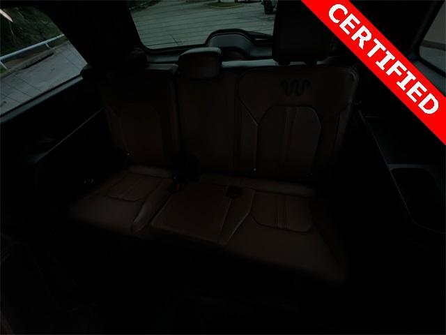 used 2022 Ford Expedition car, priced at $57,528