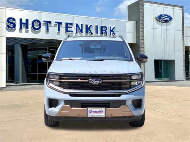 new 2025 Ford Expedition car, priced at $85,224