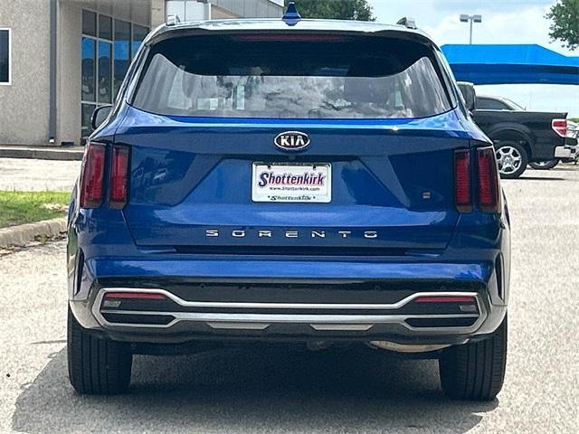 used 2021 Kia Sorento car, priced at $22,338