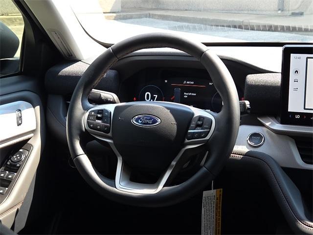 new 2025 Ford Explorer car, priced at $36,272