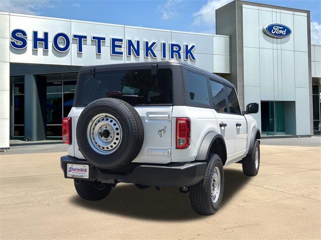 new 2025 Ford Bronco car, priced at $41,023