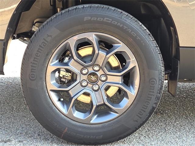 new 2025 Ford Maverick car, priced at $29,599