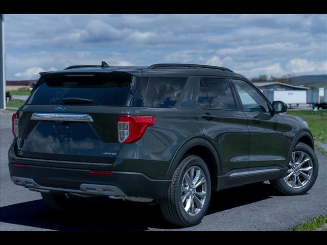 new 2024 Ford Explorer car, priced at $47,376