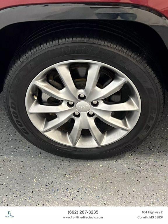 used 2018 Jeep Cherokee car, priced at $16,798