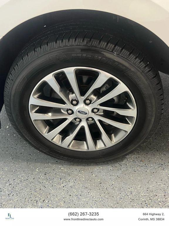 used 2018 Ford Expedition car, priced at $19,098