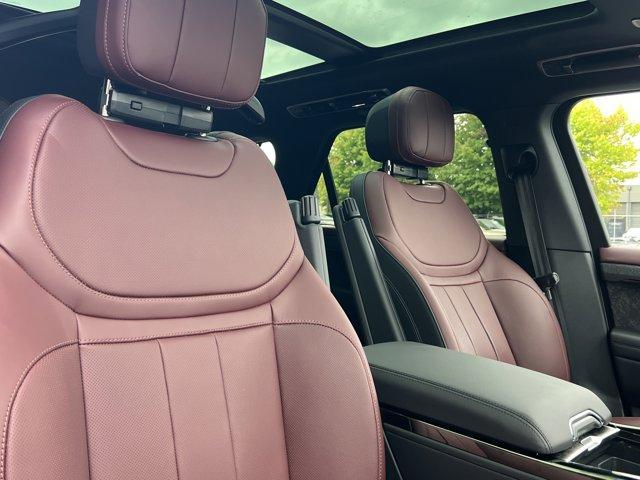 new 2025 Land Rover Range Rover Sport car