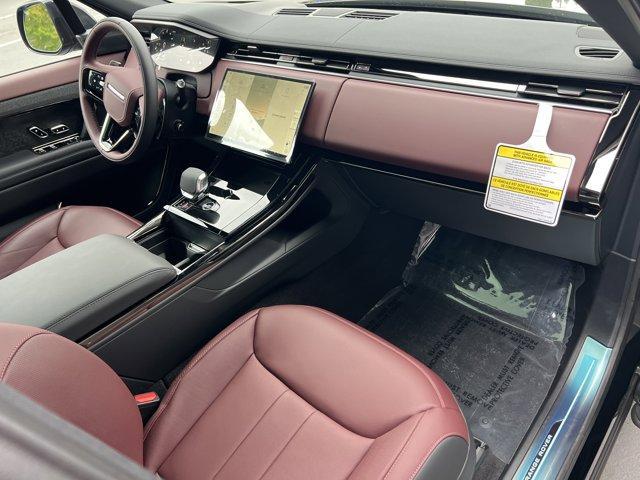 new 2025 Land Rover Range Rover Sport car