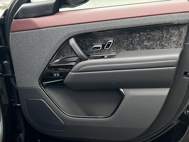 new 2025 Land Rover Range Rover Sport car