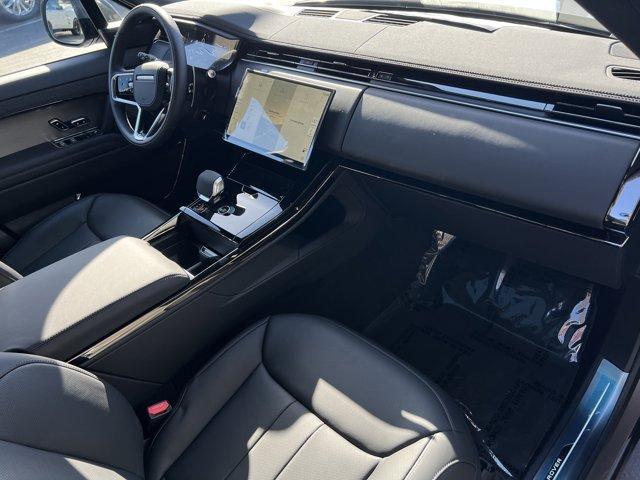 new 2025 Land Rover Range Rover Sport car