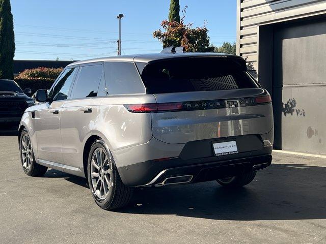 new 2025 Land Rover Range Rover Sport car