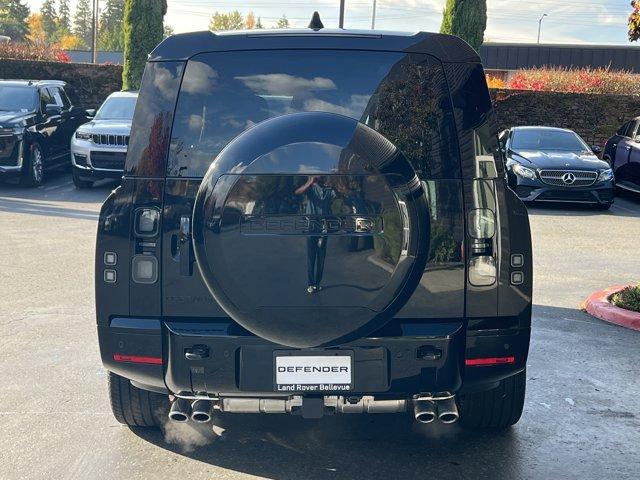 new 2026 Land Rover Defender car