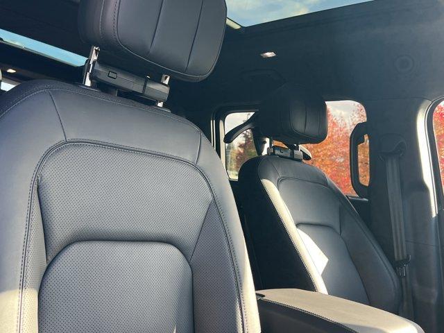 new 2026 Land Rover Defender car