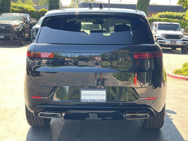 new 2025 Land Rover Range Rover Sport car