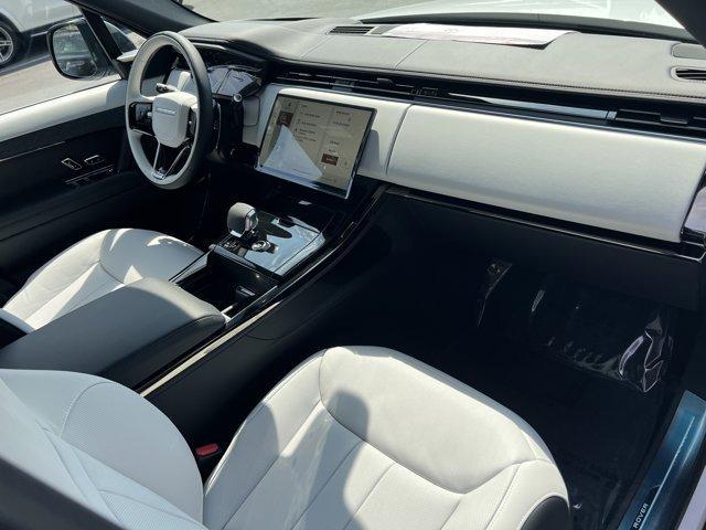 new 2025 Land Rover Range Rover Sport car
