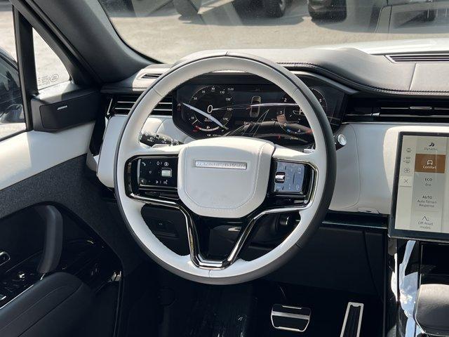 new 2025 Land Rover Range Rover Sport car