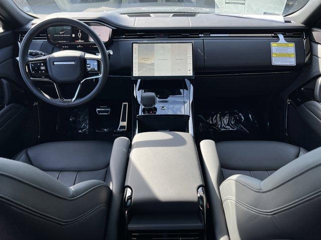 new 2025 Land Rover Range Rover Sport car