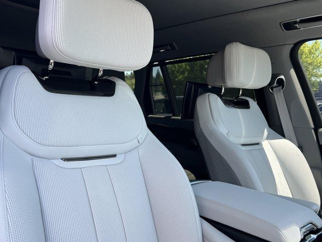 new 2025 Land Rover Range Rover car
