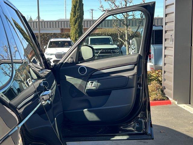 new 2025 Land Rover Discovery car, priced at $83,068