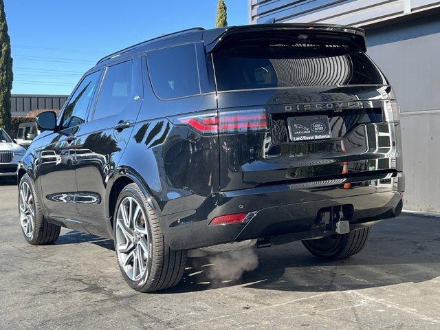 new 2025 Land Rover Discovery car, priced at $83,068