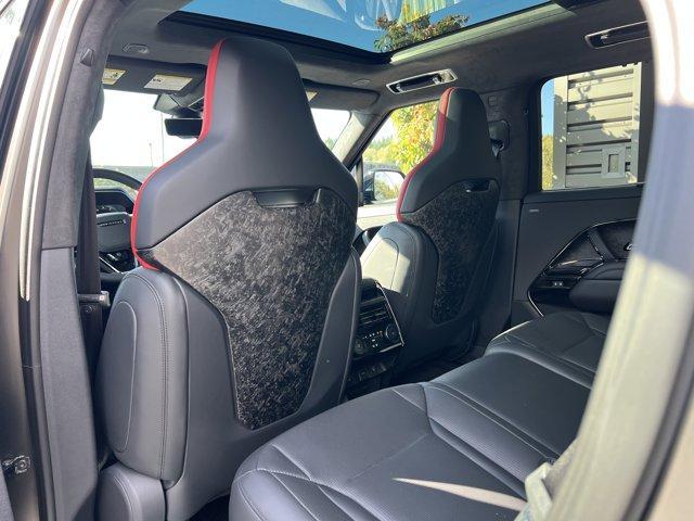 new 2025 Land Rover Range Rover Sport car